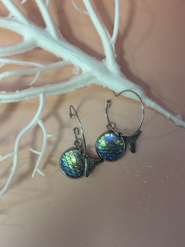 Boucles d'oreilles sirène holographiques – Image 6