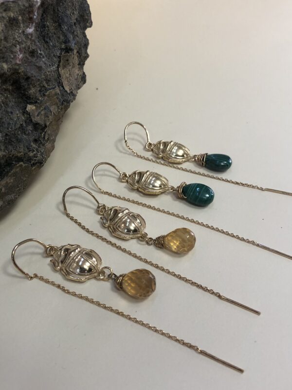 Boucles d'oreilles Scarabée - argent plaqué or et pierre naturelle