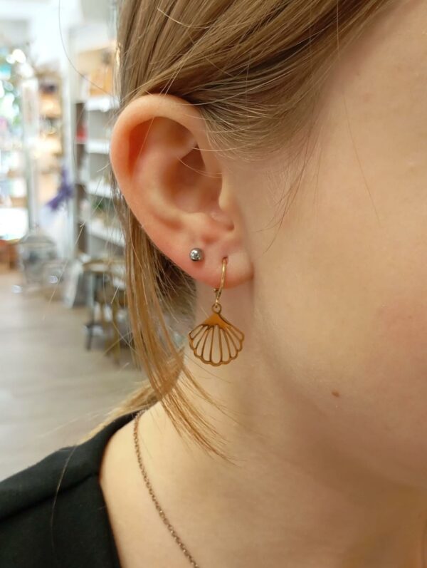 Boucles d'oreilles Coquillages et crustacés - acier inoxydable plaqué or – Image 3