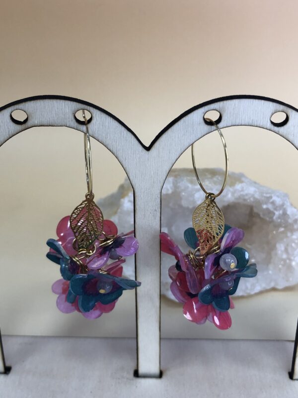 Boucles d'oreilles fleurs - acier inoxydable plaqué or – Image 3